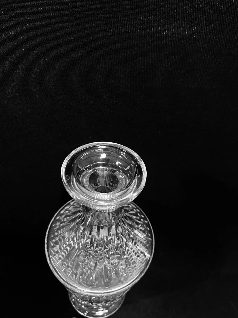 Vintage Waterford Crystal Maeve Cut Wine Decanter & Stopper 12.75” Ireland.